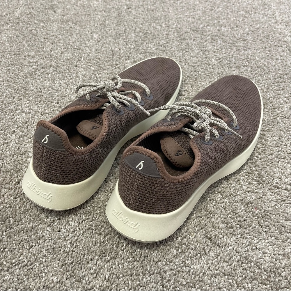 Allbirds Men’s Sneakers - Picture 4 of 8